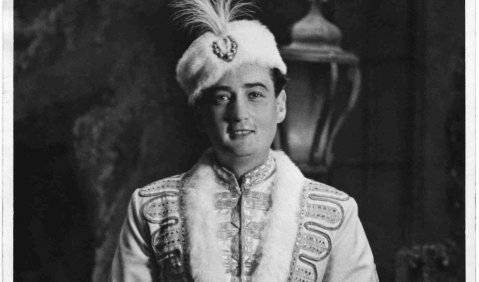Erich Fischhof als Pietro in der Operette Boccaccio von Franz Supp&eacute;. Foto: Archiv f&uuml;r Zeitgeschichte I ETH Z&uuml;rich, Nachlass Nanny und Erich Fischhof