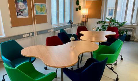 Stühle im Büro