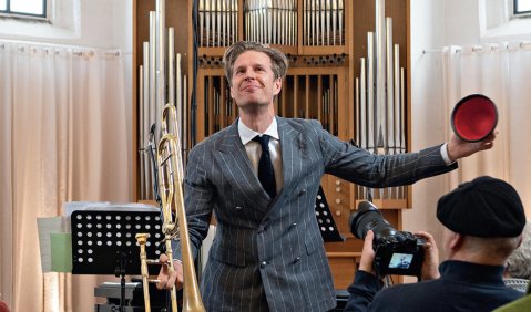 Mikael Rudolfsson in der Bamberger Johanniskapelle. Foto: Susanne van Loon