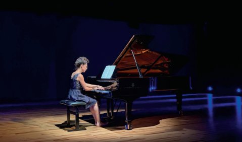 Yami CruzMontero am Klavier. Foto: Madlen Poguntke