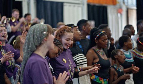 Die eindrucksvolle und bewegende musikalische Reise des LJJB stand ganz im Zeichen von Gastfreundschaft. Foto: LJJB