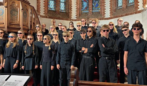 &bdquo;Money, Money, Money&ldquo;: Die Jugendkantorei St. Marien Osnabr&uuml;ck verf&uuml;gt &uuml;ber ein breites Repertoire. Foto: AMJ