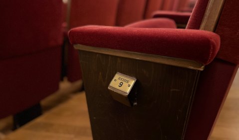 Reihe 9 in der Semperoper Dresden. Foto: mku Reihe 9 in der Semperoper Dresden. Foto: mku