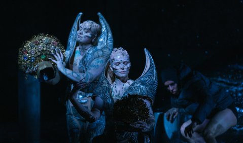 Jess Dandy (Flo&szlig;hilde), Louise Foor (Woglinde) &copy; Frol Podlesnyi