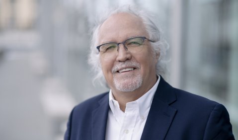 Sir Donald Runnicles