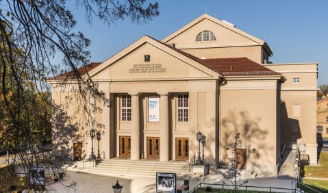 Landestheater Neustrelitz