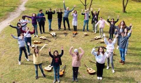 Musik ohne Spaß und Spiel – das geht gar nicht! © Steffen Trekel Musik ohne Spaß und Spiel – das geht gar nicht! © Steffen Trekel