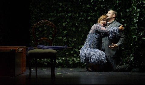 Agnieszka Hauzer (Marietta) | Norbert Ernst (Paul). Foto: Jörg Landsberg.