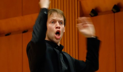 Chorleiter Paul Krämer. Foto: Stefan Pieper