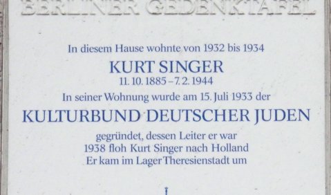 Gedenktafel. Foto: Axel Mauruszat