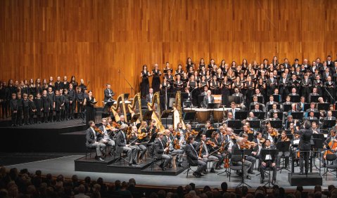 La Damnation de Faust 2021: Salzburger Festspiele und Theater Kinderchor, Wiener Philharmoniker, Konzertvereinigung Wiener Staatsopernchor, Charles Castronovo (Faust), Alain Altinoglu (Dirigent). Foto: © SF / Marco Borrelli