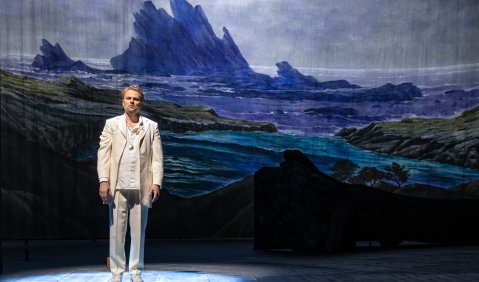 2021|2022 Lohengrin: Magnus Vigilius (Lohengrin). Foto: © arifoto Michael Reichel