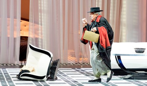 Heinz Zednik (Hauk-Šendorf). Foto: (c) Wiener Staatsoper / Michael Pöhn