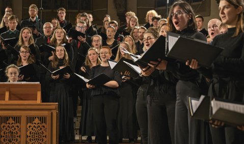 Vier Landesjugendchöre vereinen sich im Geiste Heinrich Schütz’. Foto: Jana Gross