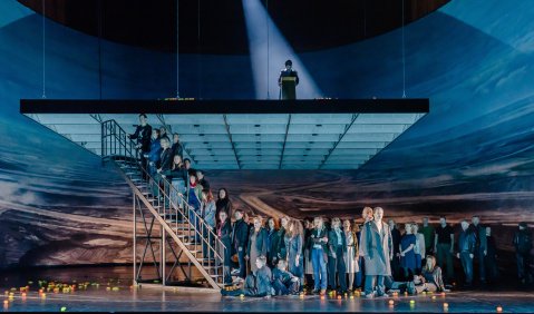 „Der Sturz des Antichrist“ an der Oper Leipzig. Foto: Kirsten Nijhof/Oper Leipzig