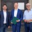 Foto: v.l.n.r. André Neumann, Oberbürgermeister der Stadt Altenburg, Mike Wittich, Generalintendant Kay Kuntze (Theater Altenburg Gera). © Stadtverwaltung Altenburg
