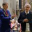 Der Komponist Thomas Jennefelt mit Richard Arnold (li.), dem Oberb&uuml;rgermeister von Schw&auml;bisch Gm&uuml;nd. &copy; Hartmut Hientzsch